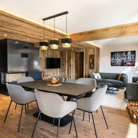 Ancolie Apartment *