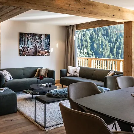 Ancolie Apartment