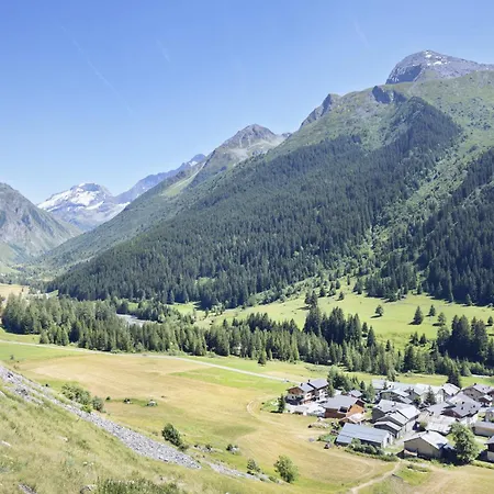 Résidence Ancolie Apartamento *